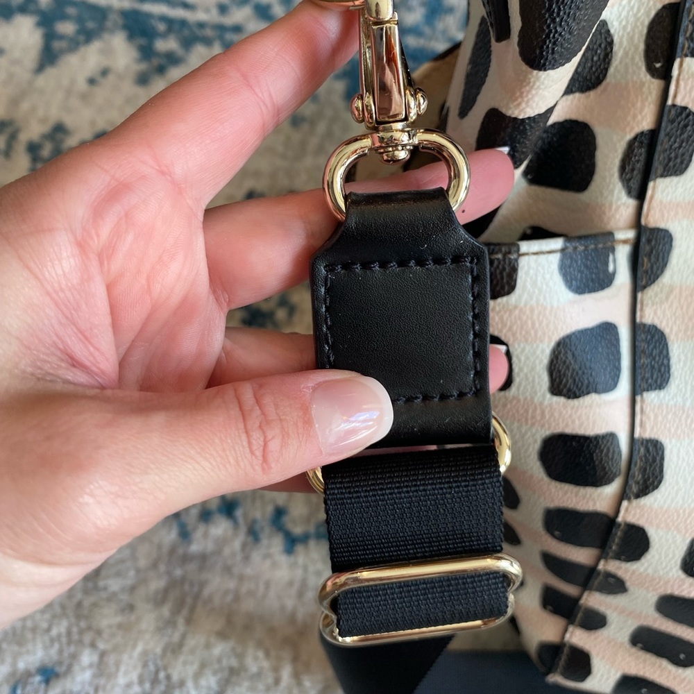 kate spade ♠️ new york Kaylie Diaper Bag Pink Black White - Picture 9 of 15
